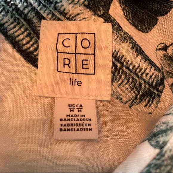 Core Life linen blouse hidden button front medium - Picture 6 of 11